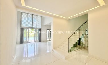 FAIRWAY ESTATES / SANTA MARIA / VENTA