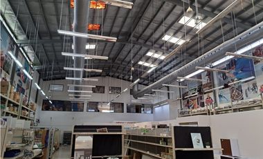 ALQUILER Y VENTA LOCAL 2.500M2  3 NIVELES TUMBA MUERTO CP