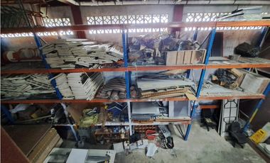 ALQUILER Y VENTA LOCAL 2.500M2  3 NIVELES TUMBA MUERTO CP