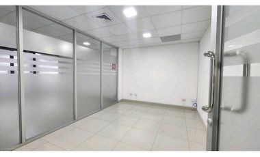 ALQUILER DE OFICINA AMOBLADA EN OBARRIO 60m