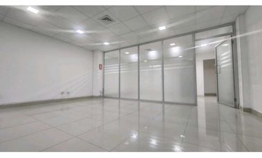 ALQUILER DE OFICINA AMOBLADA EN OBARRIO 60m