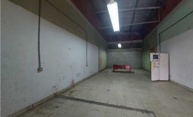 ALQUILER BODEGA 150M2 PARA DEPOSITO EN AV. FRANGUIPANI