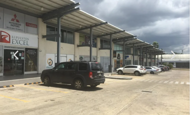 VENTA REMATE  LOCAL PLANTA BAJA 126m2 PLAZA MILLA 8