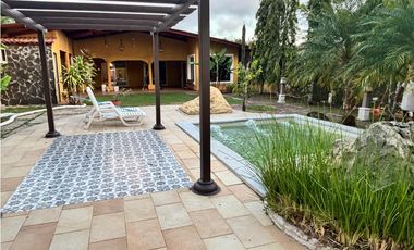 COLON / PUERTO PILON /  700M2 / 2 HABITACIONES / PISCINA