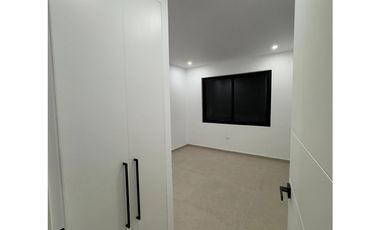CERRO AZUL / 1000 M2 / CASA MODERNA CON PISCINA / 3 HABITACIONES JC
