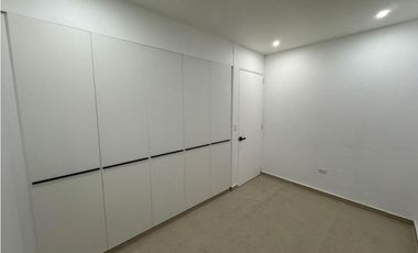 CERRO AZUL / 1000 M2 / CASA MODERNA CON PISCINA / 3 HABITACIONES JC