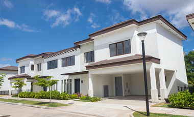 Venta una casa en Santa Maria