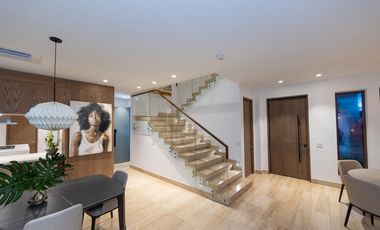 Venta de casa en Santa Maria