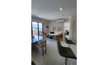 Alquiler Apartamento Amoblado en Santa María, Edificio Village Center
