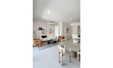 Alquiler Apartamento Amoblado en Santa María, Edificio Village Center