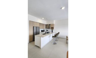 Alquiler Apartamento Amoblado en Santa María, Edificio Village Center