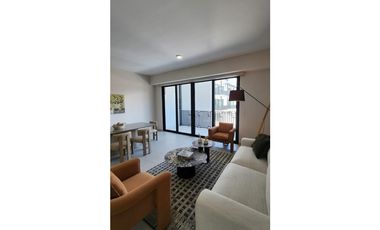 Alquiler Apartamento Amoblado en Santa María, Edificio Village Center