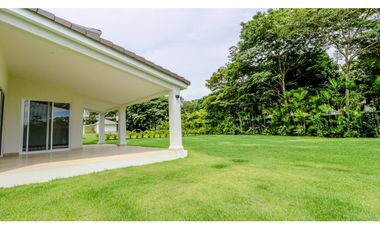 Venta una casa en Bijao Resort