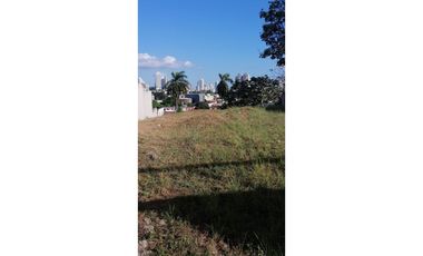 TERRENO RESIDENCIAL CERCADO EN BETANIA