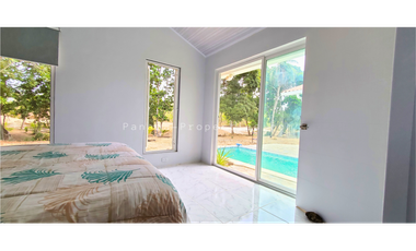 Exquisita Casa, recién construida en Pedasi .
