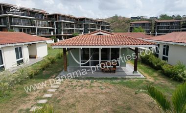 Fascinante Villa en Blue Playa Venao.