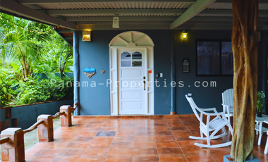 Exclusiva Casa en el Limón de Pedasi.