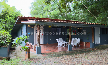 Exclusiva Casa en el Limón de Pedasi.