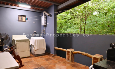 Exclusiva Casa en el Limón de Pedasi.