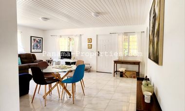 Maravillosa Casa, en el tranquilo Pueblo de Pedasi.