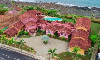 Exquisita Finca de lujo frente al mar en Pedasí.