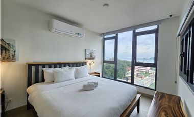 Apartamento Moderno de 2 habit con Terraza en Casco Viejo, Panamá