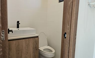 Nueva Casa de Tres Habitaciones – Cañas / Playa Venao