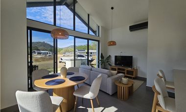 Nueva Casa de Tres Habitaciones – Cañas / Playa Venao