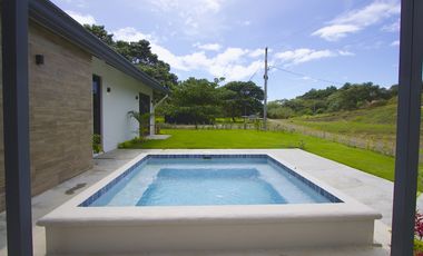 Nueva Casa de Tres Habitaciones – Cañas / Playa Venao