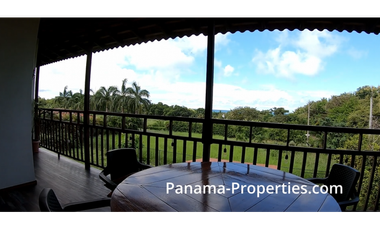 Hostal/Hotel con Vista al Mar en Venta Pedasi, Ofrece Financiamiento.
