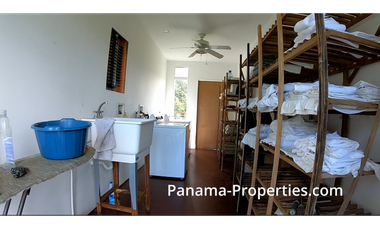 Hostal/Hotel con Vista al Mar en Venta Pedasi, Ofrece Financiamiento.