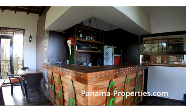Hostal/Hotel con Vista al Mar en Venta Pedasi, Ofrece Financiamiento.