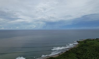 Hostal/Hotel con Vista al Mar en Venta Pedasi, Ofrece Financiamiento.