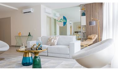 Lujoso Apartamento en Costa del Este, Oportunidad de Inversión
