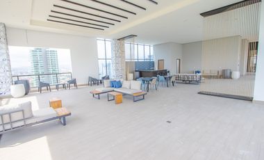 Lujoso Apartamento en Costa del Este, Oportunidad de Inversión