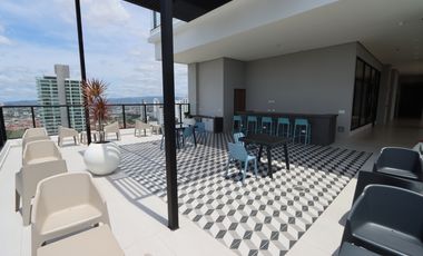 Lujoso Apartamento en Costa del Este, Oportunidad de Inversión