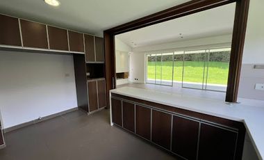 ARRIENDO de CASA CAMPESTRE en MedellÃ­n