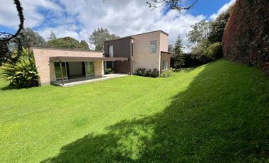 ARRIENDO de CASA CAMPESTRE en MedellÃ­n