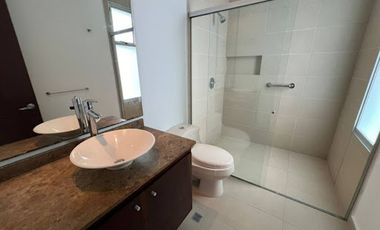 ARRIENDO de CASA CAMPESTRE en MedellÃ­n