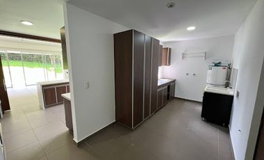 ARRIENDO de CASA CAMPESTRE en MedellÃ­n