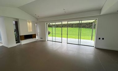 ARRIENDO de CASA CAMPESTRE en MedellÃ­n