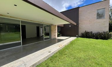 ARRIENDO de CASA CAMPESTRE en MedellÃ­n