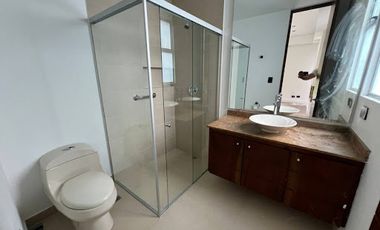 ARRIENDO de CASA CAMPESTRE en MedellÃ­n