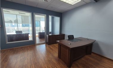 Alquiler de oficina en Calle 50, Torre Global Bank