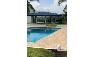 ¿Buscas diversificar tu inversión fuera de Colombia? Colón!