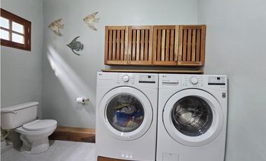 Casa Estilo Artesanal en Pedasí – Lista para Mudarse