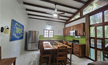 Casa Estilo Artesanal en Pedasí – Lista para Mudarse