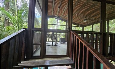 Casa Estilo Artesanal en Pedasí – Lista para Mudarse