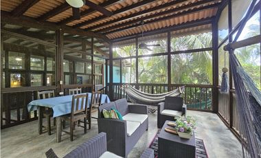Casa Estilo Artesanal en Pedasí – Lista para Mudarse