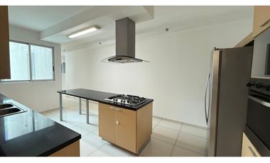 ALQUILER DE APARTAMENTO EN COSTA DEL ESTE PH ALTAMAR 4496